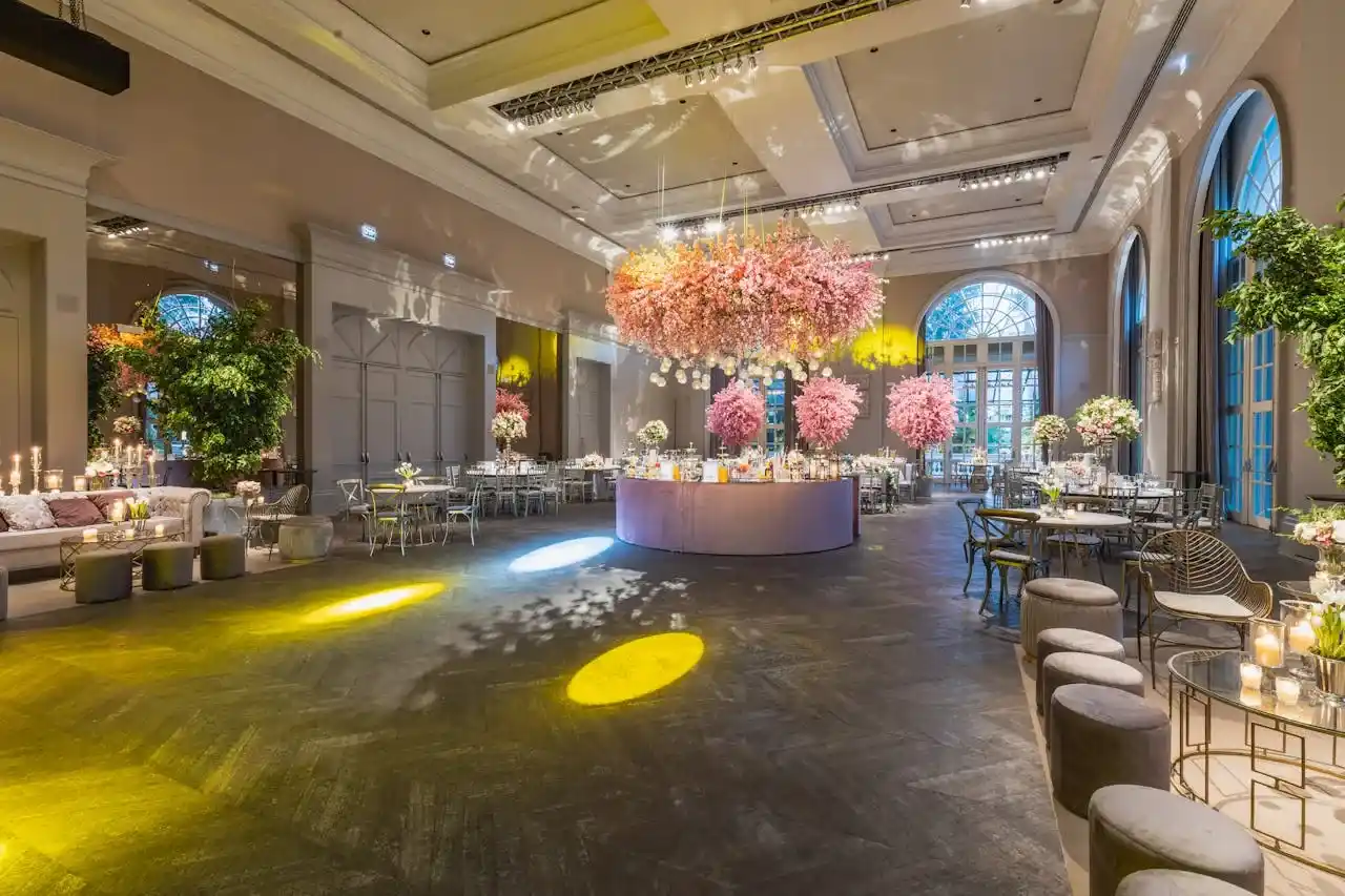 المرافق التدريبية والاجتماعية