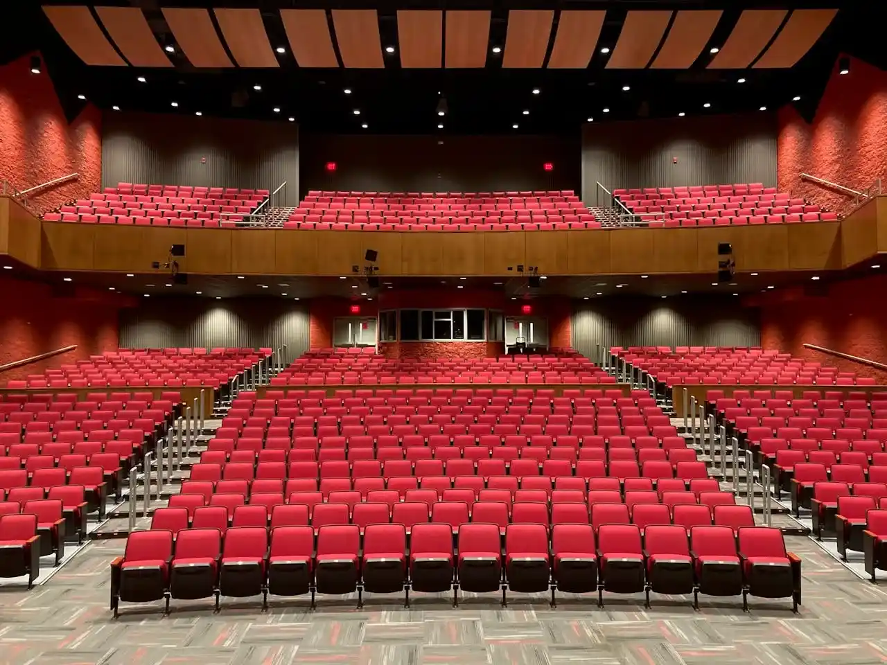 المرافق الترفيهية والصحية